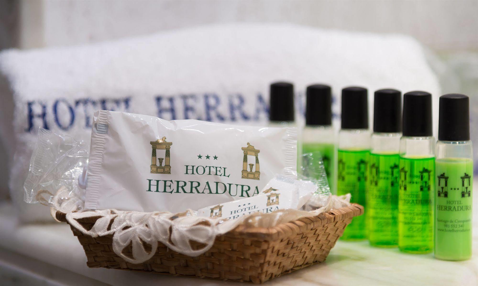 Hotel Herradura Santiago de Compostela Exteriör bild