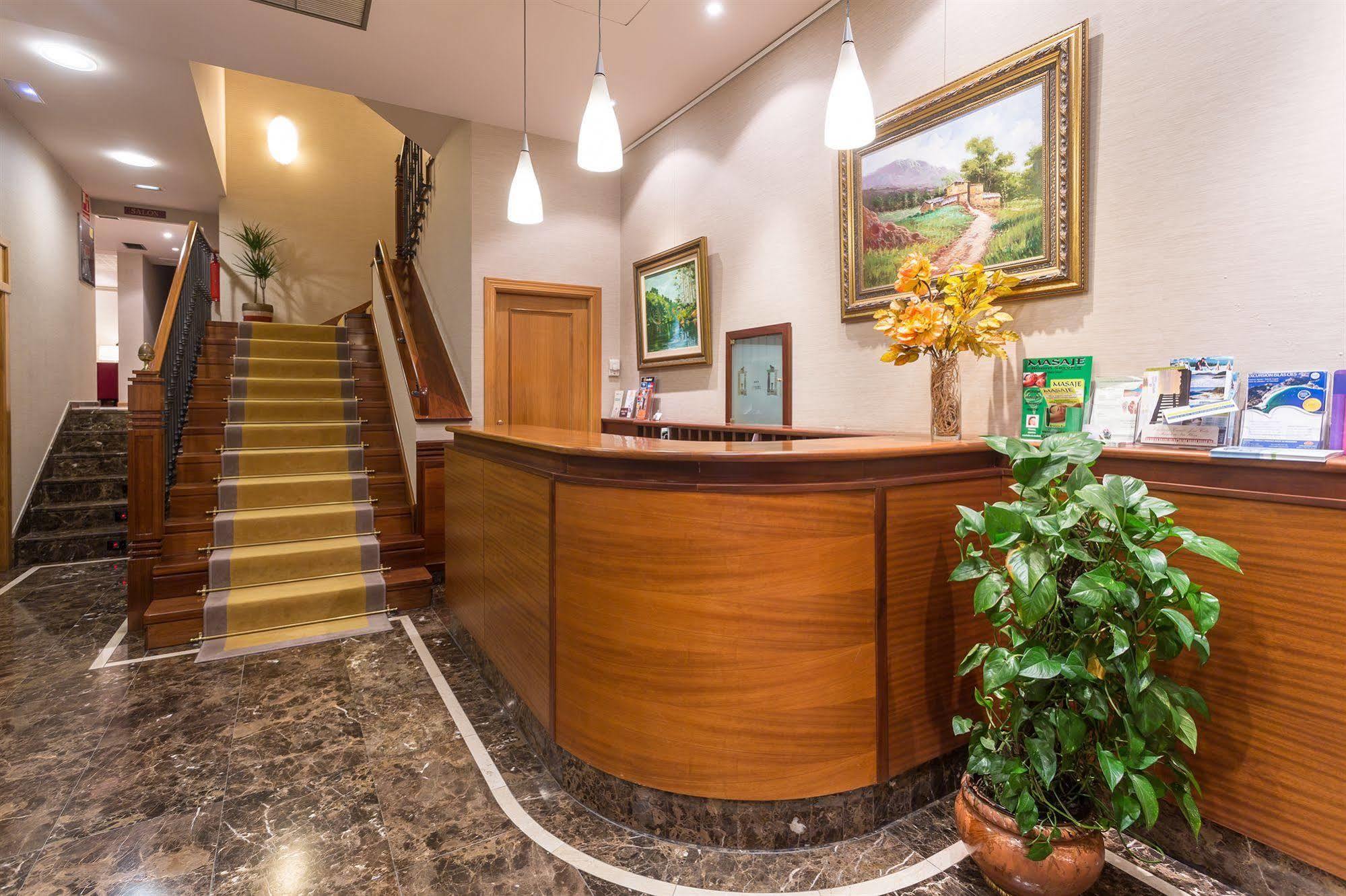 Hotel Herradura Santiago de Compostela Exteriör bild